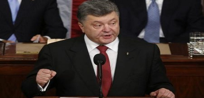 الرئيس الأوكرانى: الجيش أخلى مدينة ديبالتسى فى شرق البلاد