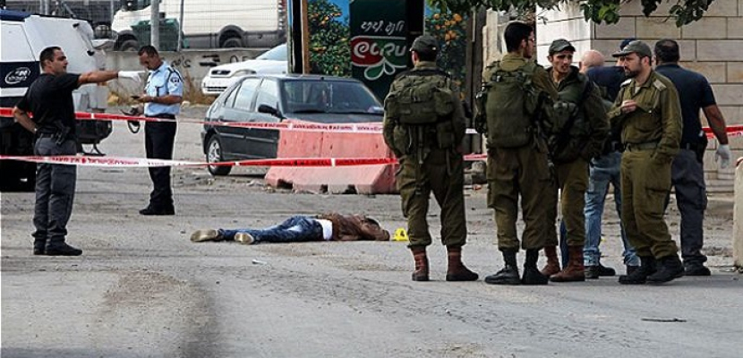 استشهاد فلسطيني وإصابة جنديين إسرائيليين بعملية دهس شرق الخليل