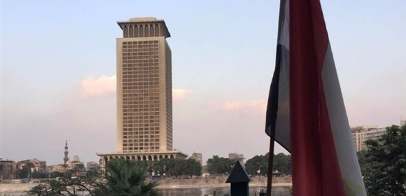 مصر تدين بأشد العبارات هجوما استهدف تجمعا انتخابيا لرئيس زيمبابوي