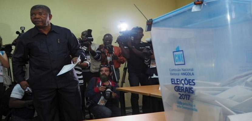 نتائج أولية تظهر تقدم الحزب الحاكم بأنجولا في الانتخابات العامة