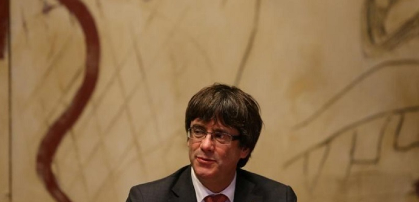 السلطات البلجيكية: زعيم كتالونيا المعزول يسلم نفسه