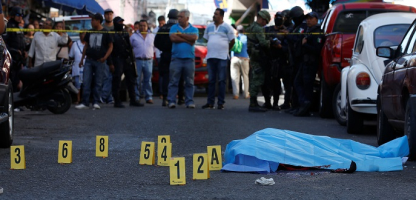 مقتل 6 أشخاص في إطلاق نار داخل مطعم بالمكسيك