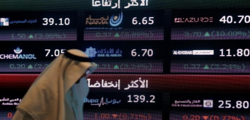البنوك تقود السعودية للصعود وأسهم الشركات المالية تهبط بدبي