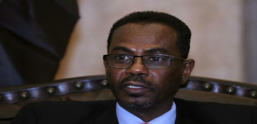 المجلس الانتقالي السوداني يعلن قبول استقالة ثلاثة من أعضائه