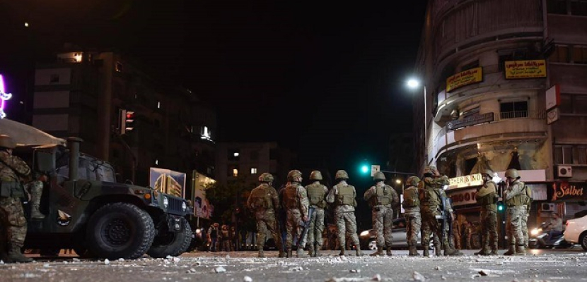 الجيش اللبناني ينتشر داخل بيروت.. وقوى الأمن تبدأ في فرض سيطرتها