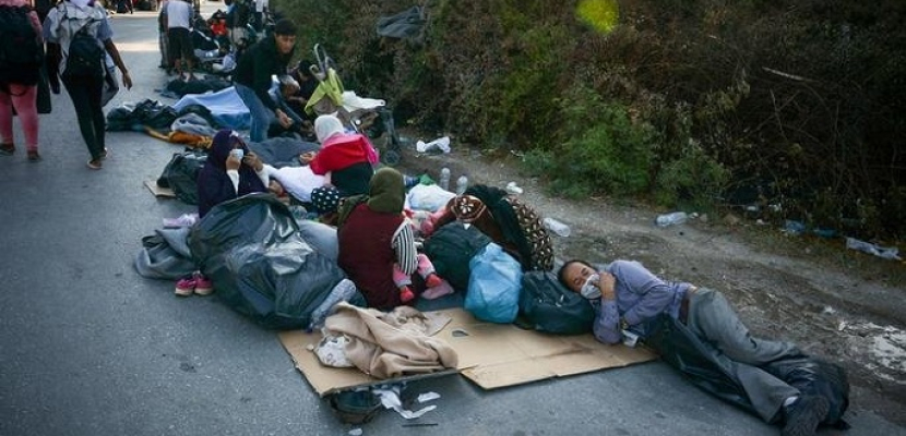 آلاف المشردين بعد حريق مخيم موريا باليونان وتحركات لاحتواء الأزمة