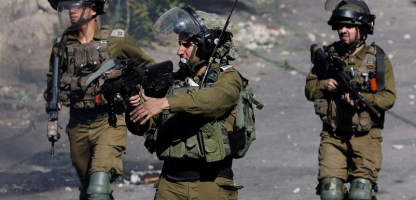 استشهاد شاب فلسطيني وإصابة سبعة آخرين خلال اقتحام قوات الاحتلال لنابلس