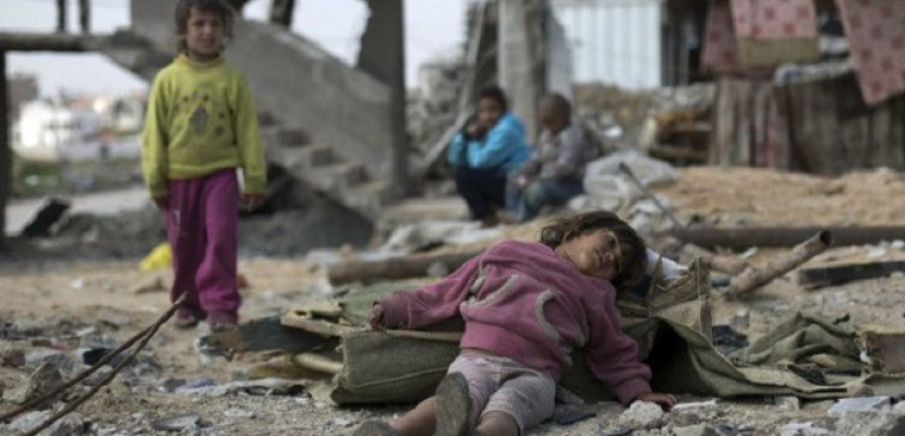 صحيفة الرياض : تجاهل “قانون الحرب” بالكامل في الحرب على غزة.. ولا نهاية قريبة لما يحدث هناك