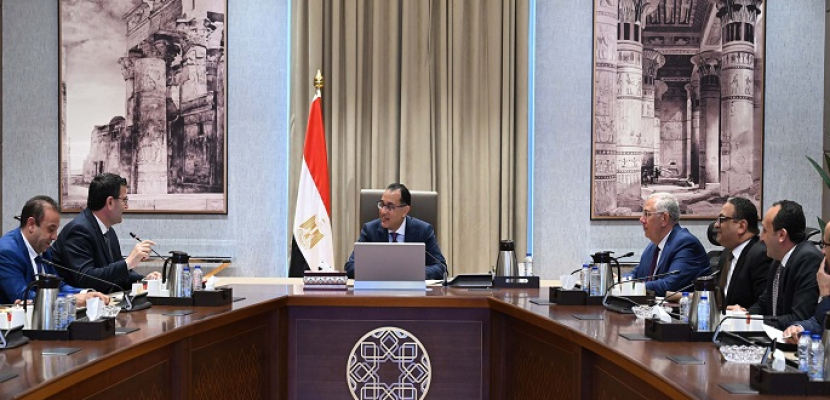 بالصور .. رئيس الوزراء: مصر حريصة على تعزيز التعاون مع لبنان في مختلف المجالات