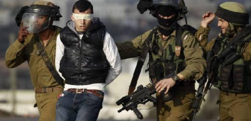 الاحتلال الإسرائيلي يعتقل 18 فلسطينيًا من الضفة الغربية وحصيلة الاعتقالات ترتفع إلى 8840 شخصا