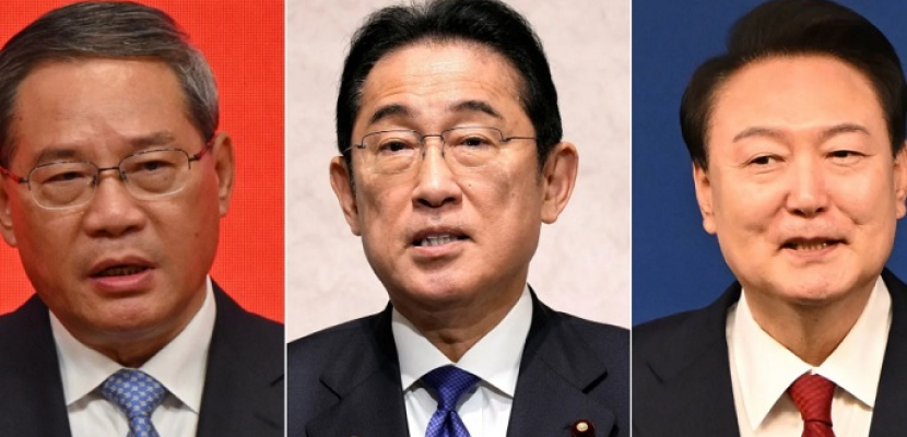قمة ثلاثية تجمع زعماء الصين واليابان وكوريا الجنوبية