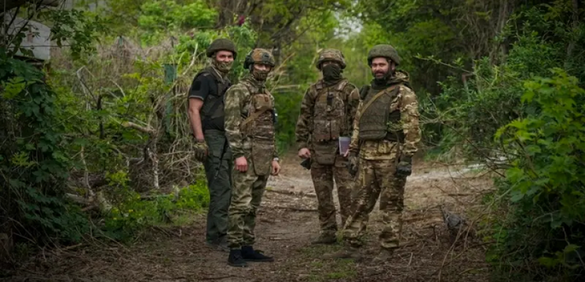 روسيا تواصل التقدم وتعلن السيطرة على بلدة شومي الأوكرانية