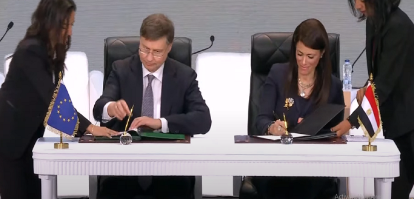 بالفيديو ..الرئيس السيسي ورئيسة المفوضية الأوروبية يشهدان توقيع مذكرة تفاهم بقيمة مليار يورو