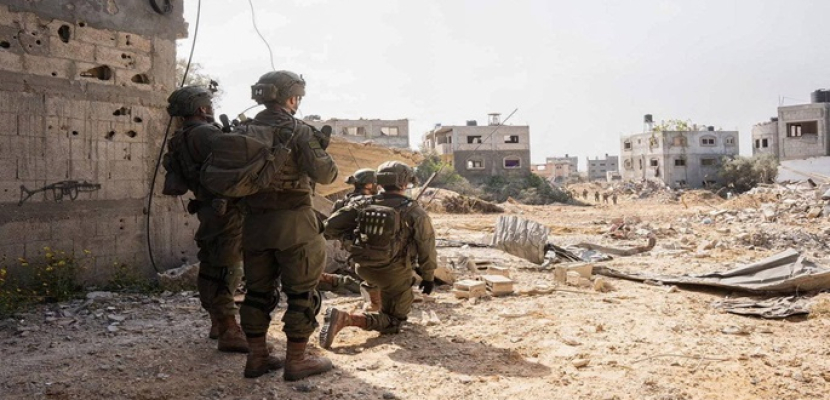 الجيش الإسرائيلي يعلن مقتل ضابطين في كمين بقطاع غزة