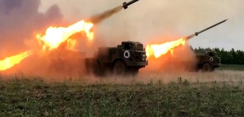 القوات الروسية تستهدف قاعدة لواء تابع للحرس الوطني الأوكراني في مقاطعة كييف