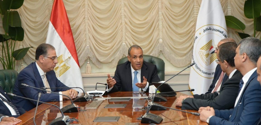 وزير الخارجية والهجرة :مواصلة العمل لتعزيز التواصل مع المصريين بالخارج